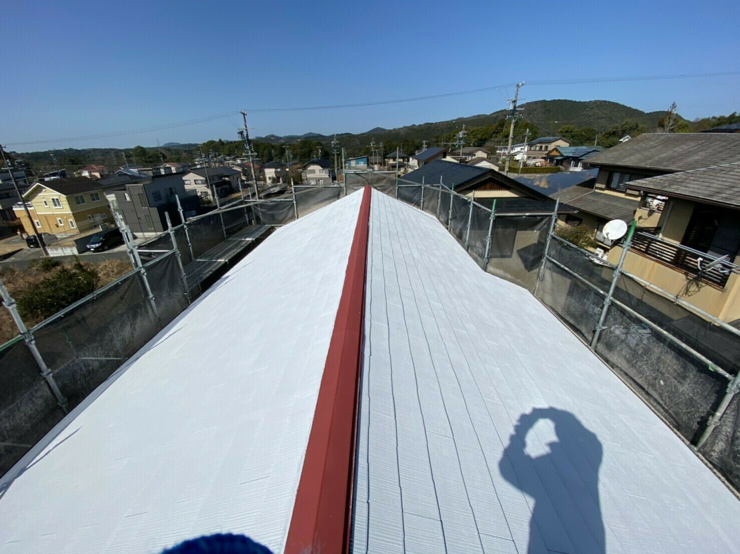 カラーベスト葺き屋根の塗替え